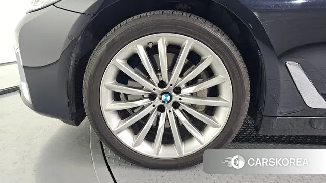 BMW 5 Series (G30) id 3701274 из Кореи 15