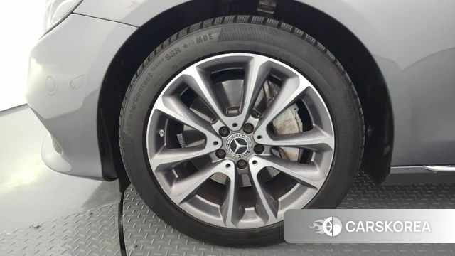 Mercedes-Benz E-Class W213 id 4318089 из Кореи 29
