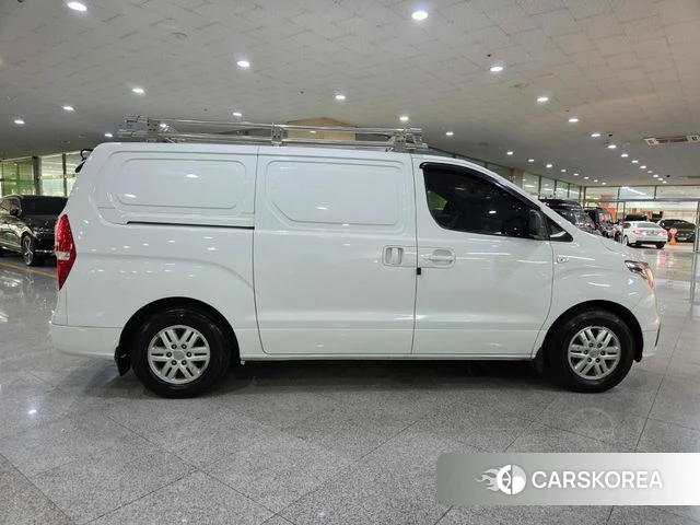 Hyundai The New Grand Starex id 4416236 из Кореи 14