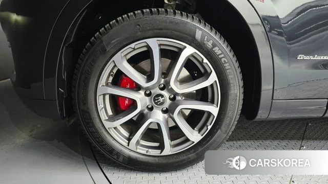Maserati Levante id 4446053 из Кореи 29