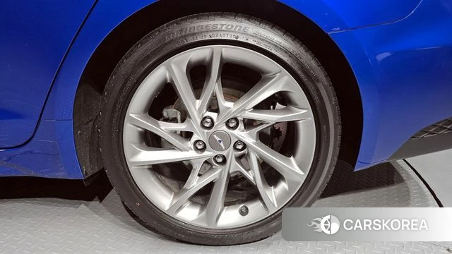 Genesis The New G70 id 3852709 из Кореи 15