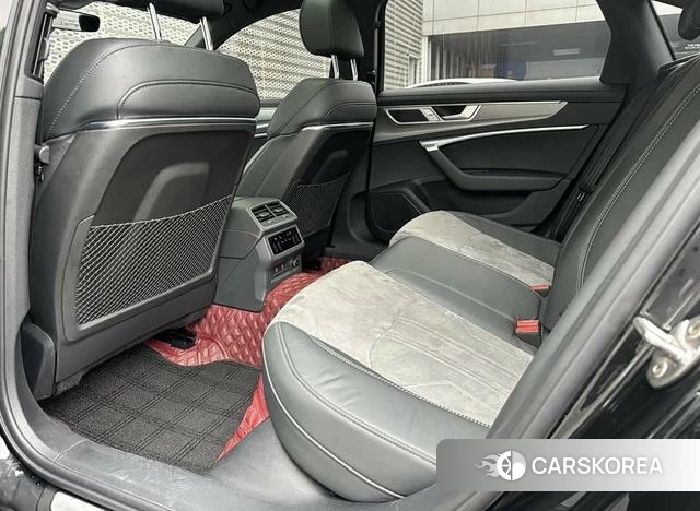 Audi A6L id 4182634 из Китая 12