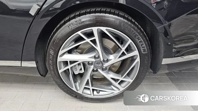 Genesis G90 (RS4) id 3711454 из Кореи 15