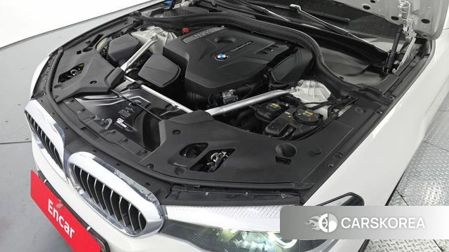 BMW 5 Series (G30) id 4780787 из Кореи 28