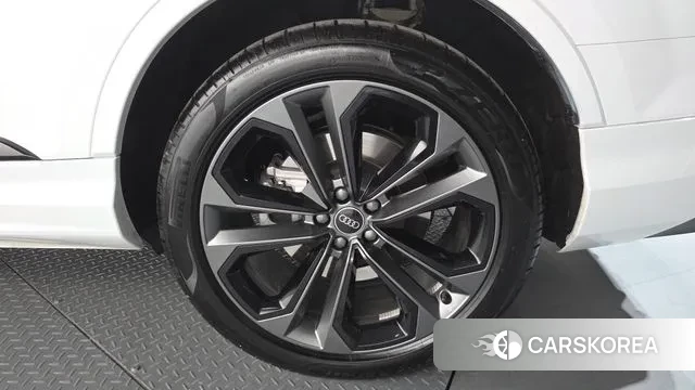 Audi Q7 (4M) id 3605533 из Кореи 15