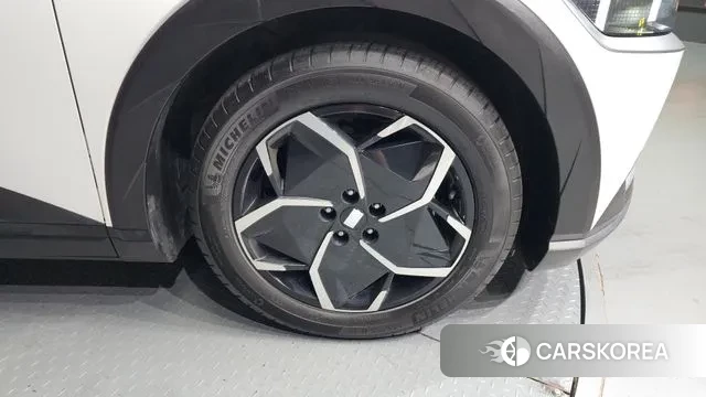 Hyundai Ionic 5 id 2895226 из Кореи 15