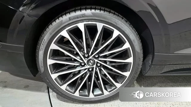 Hyundai Grandeur (GN7) id 3757865 из Кореи 15