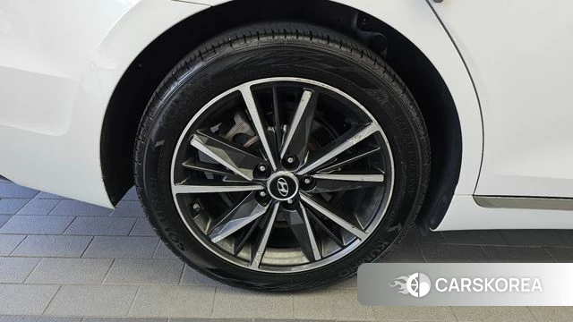 Hyundai The New Grandeur IG id 4894973 из Кореи 30