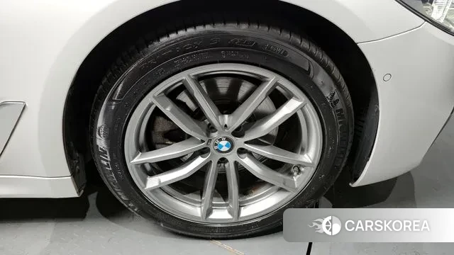 BMW 5 Series (G30) id 3464281 из Кореи 15