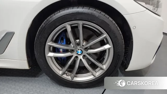 BMW 5 Series (G30) id 3470032 из Кореи 15