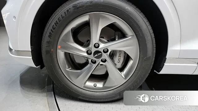 Genesis GV70 id 3769415 из Кореи 15