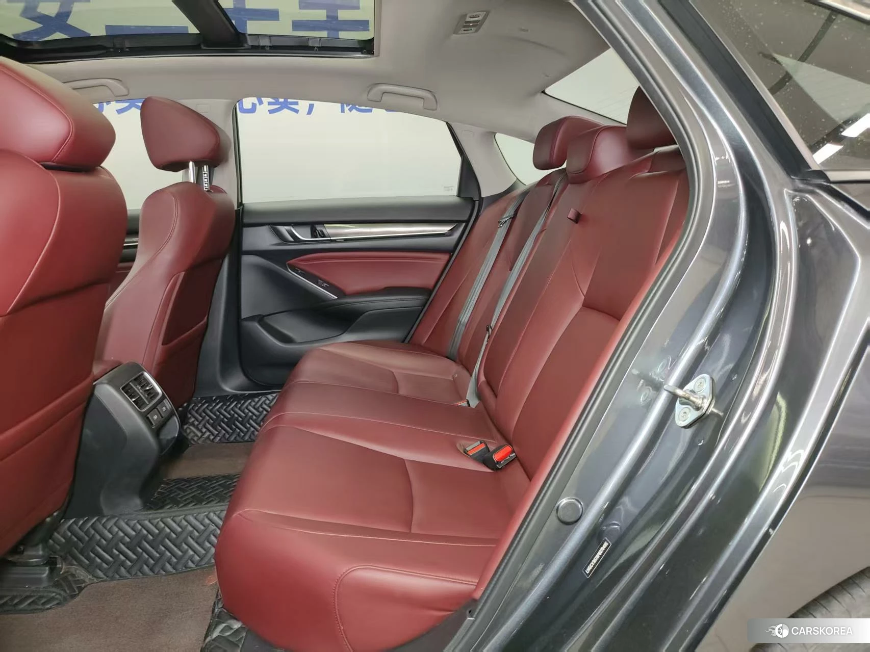 Honda Accord id 4453019 из Китая 8