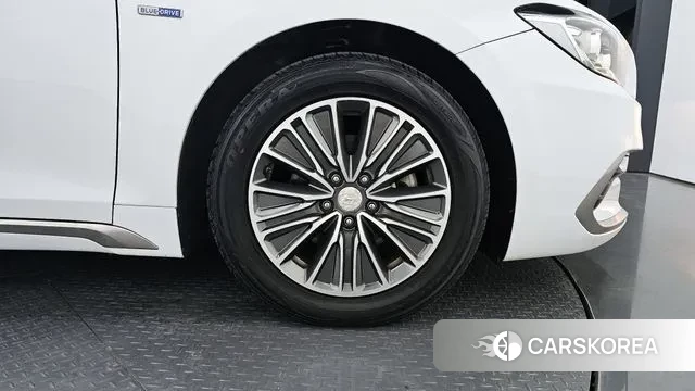 Hyundai Grandeur IG Hybrid id 2991306 из Кореи 15