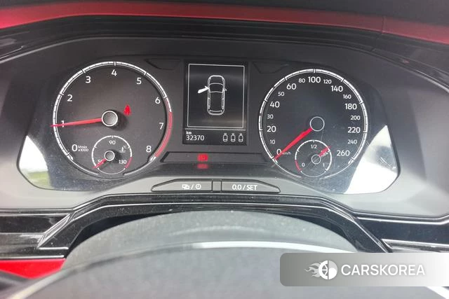 Volkswagen Polo id 4240730 из Китая 12