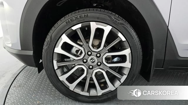 Ssangyong Torres id 3953518 из Кореи 15