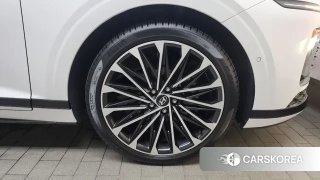 Hyundai Grandeur Hybrid (GN7) id 3104298 из Кореи 15