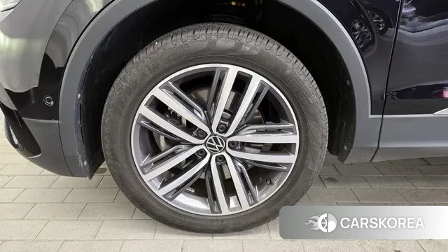 Volkswagen Tiguan Allspace id 3036598 из Кореи 15