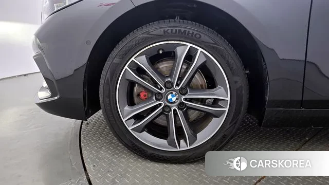 BMW 1 Series (F40) id 3044880 из Кореи 15