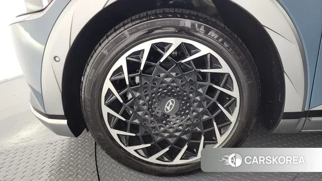 Hyundai Ionic 5 id 3447285 из Кореи 15