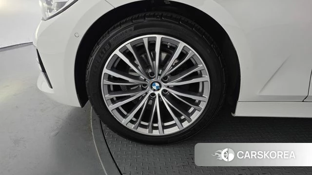 BMW 3 Series (G20) id 4344105 из Кореи 15