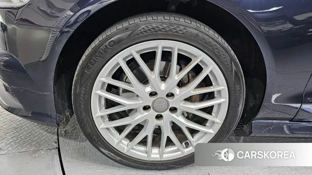 Audi New A6 id 3796219 из Кореи 15