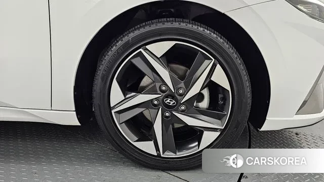 Hyundai Avante (CN7) id 3033282 из Кореи 15