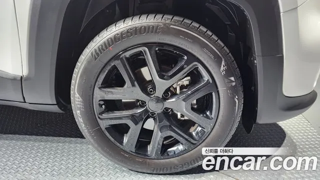 Jeep Renegade id 2842680 из Кореи 15