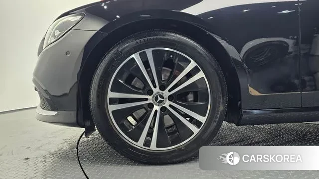 Mercedes-Benz E-Class W213 id 3635448 из Кореи 15