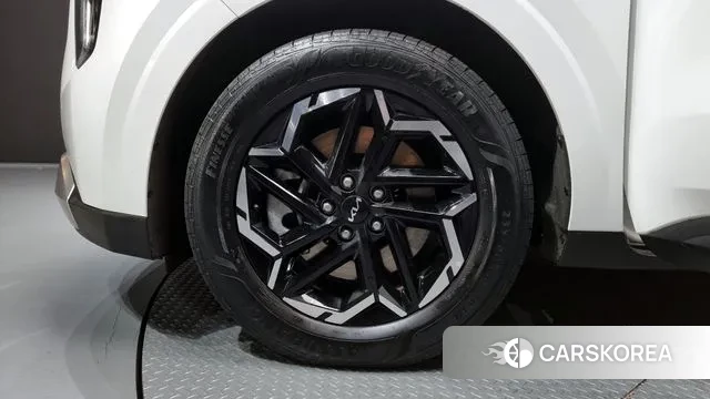 Kia The New Carnival 4th Generation id 3399958 из Кореи 15