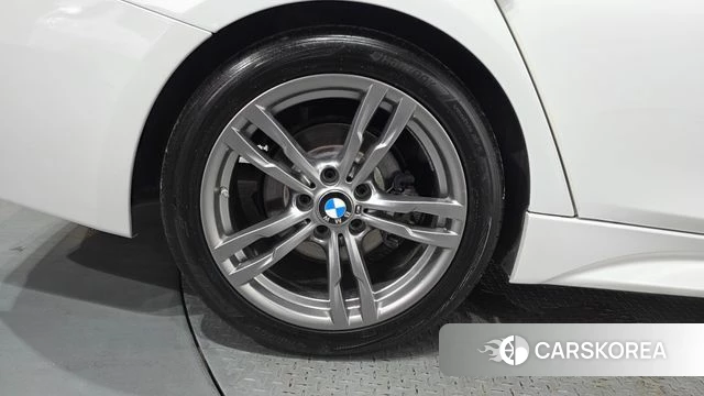 BMW 3 Series (F30) id 4286241 из Кореи 26