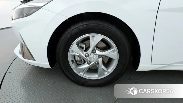 Hyundai Avante (CN7) id 3233117 из Кореи 15