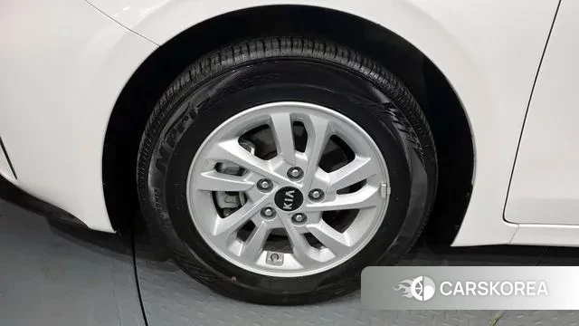 Kia Come New K3 id 3444089 из Кореи 15