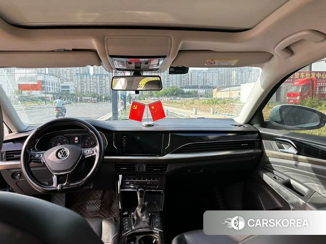Volkswagen Passat PHEV 2021 Синий из Китая, фото 6