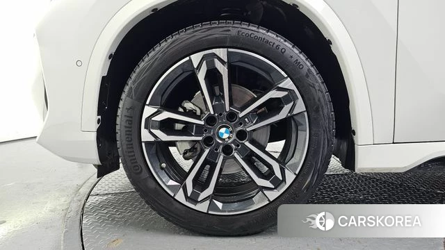 BMW X1 (U11) id 4329335 из Кореи 27