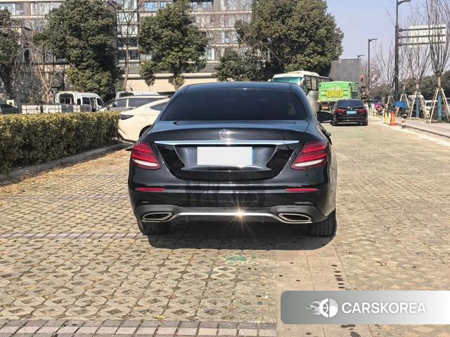Mercedes-Benz E-class 2018 Черный из Китая, фото 5