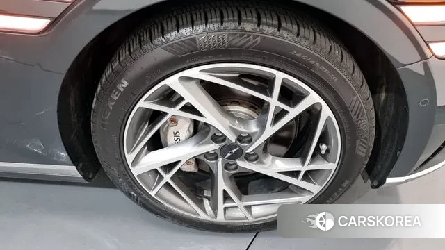 Genesis G90 (RS4) id 3132333 из Кореи 15