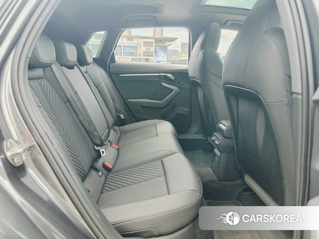 Audi A3 id 4260208 из Китая 16