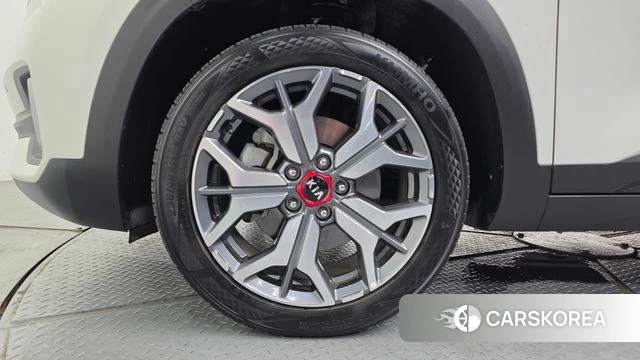 Kia Seltos id 4482240 из Кореи 15