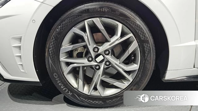 Hyundai Sonata (DN8) id 4893850 из Кореи 28