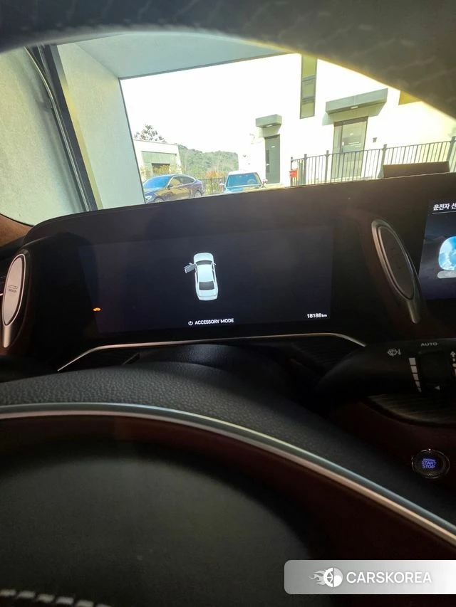 Genesis G90 (RS4) id 3891736 из Кореи 7