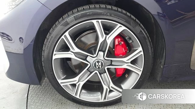 Kia Stinger id 4543524 из Кореи 15