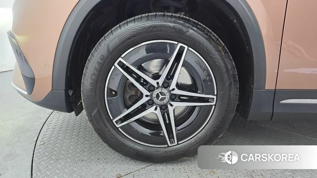 Mercedes-Benz EQA H243 id 4423017 из Кореи 27