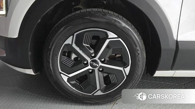 Kia Di Ol Nu Niro id 4904744 из Кореи 31