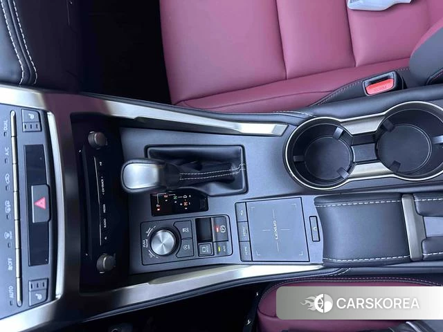 Lexus NX id 4261275 из Китая 19