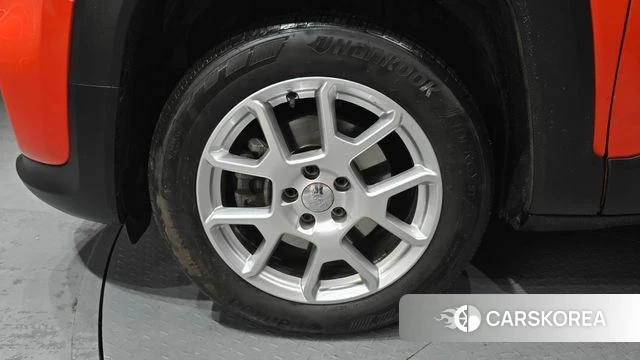 Jeep Renegade id 4424093 из Кореи 25