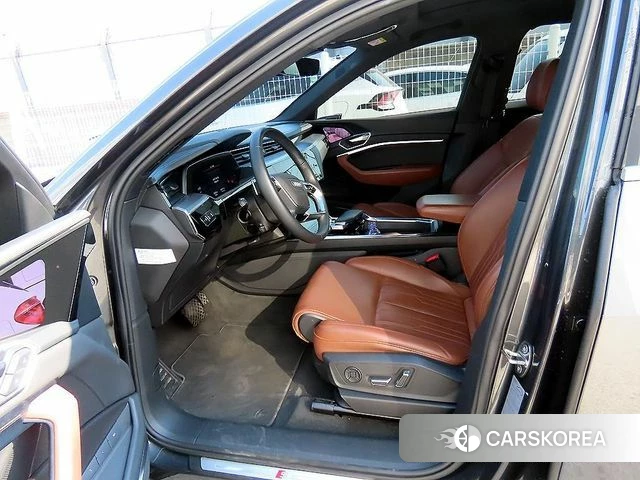 Audi e-Tron id 4636825 из Кореи 15