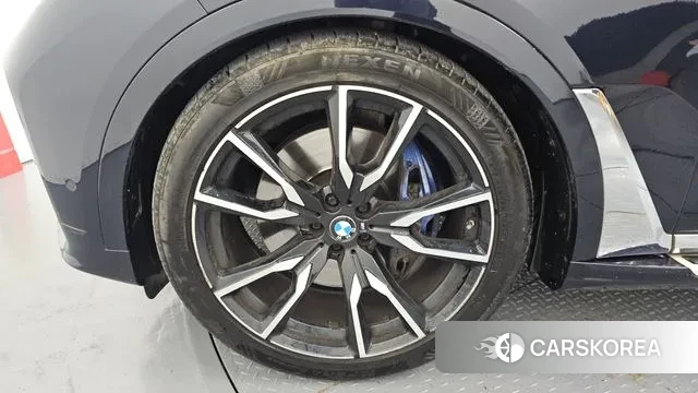 BMW X7 (G07) id 2985476 из Кореи 15