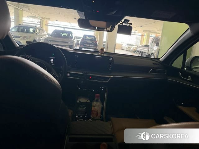 Kia K5 3rd generation 2023 Белый из Кореи, фото 5