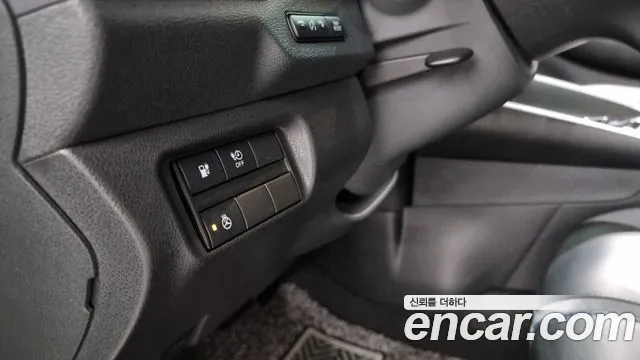 Nissan Leaf (ZE1) id 2558346 из Кореи 15