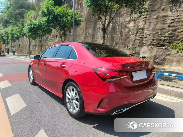 Mercedes-Benz Class A 2023 Красный из Китая, фото 5